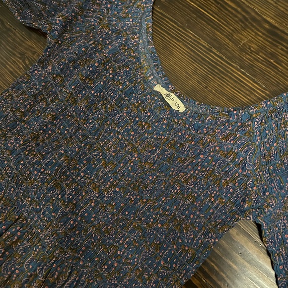 Natural Life Daisy Tiered Floral Maxi - Picture 4 of 6